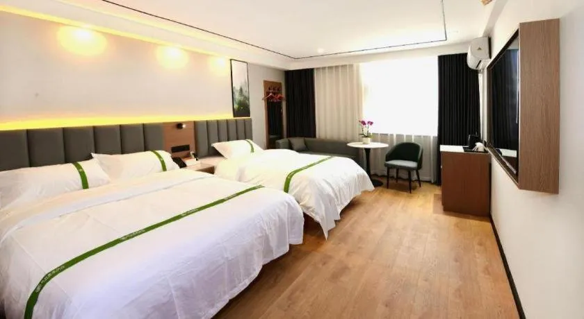 Bed in GreenTree Inn Jiangsu Xuzhou Western 3rd Ring Road Xiyuan Express Hotel