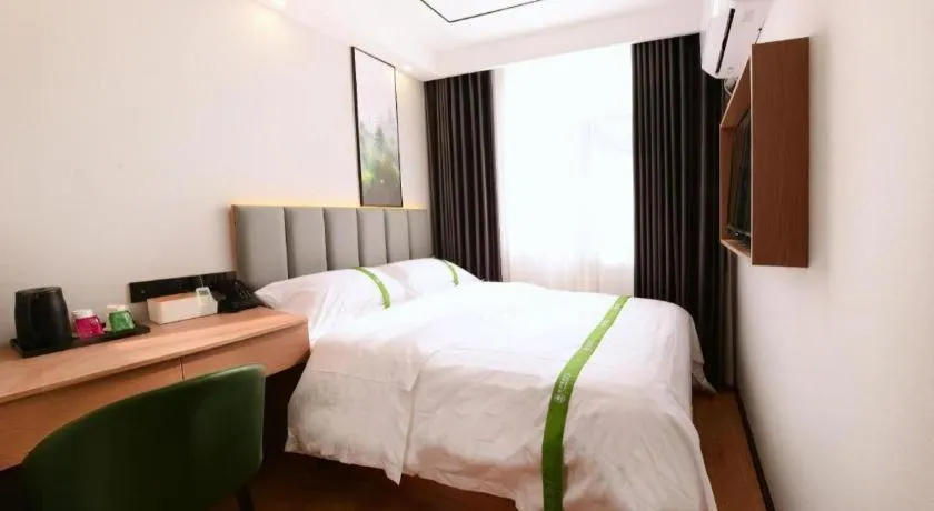 Bed in GreenTree Inn Jiangsu Xuzhou Western 3rd Ring Road Xiyuan Express Hotel