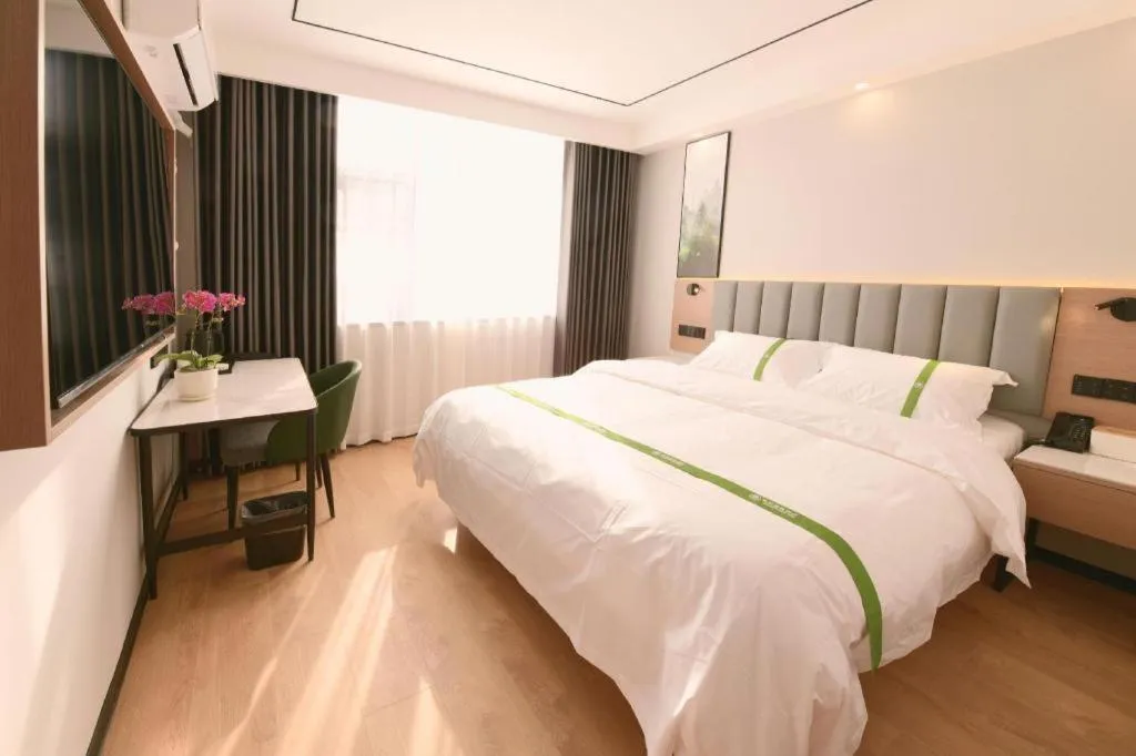 Bed in GreenTree Inn Jiangsu Xuzhou Western 3rd Ring Road Xiyuan Express Hotel