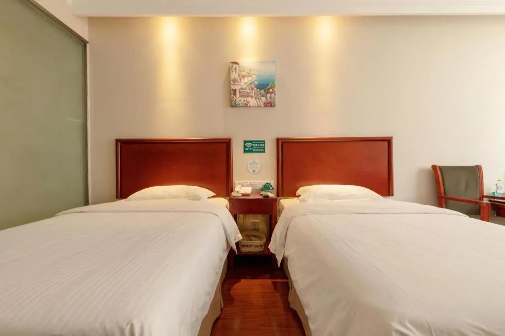 Bed in GreenTree Inn ShanDong Yantai Yantai University Business Hotel