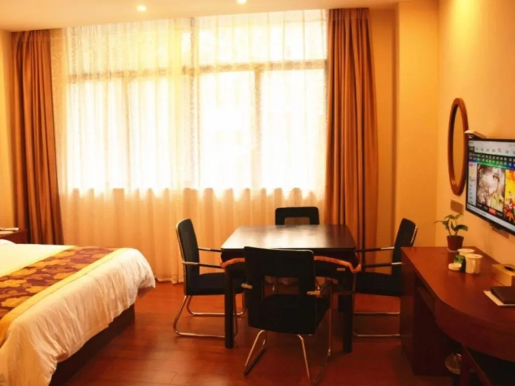 Bed in GreenTree Inn Jiangxi Shangrao Qianshan Ehu Avenue Express Hotel