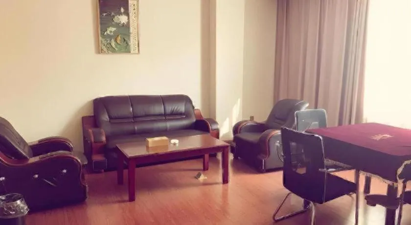 GreenTree Inn Jiangxi Shangrao Qianshan Ehu Avenue Express Hotel