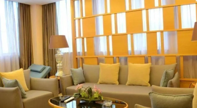 GreenTree Eastern Bijie Qixingguan Zhaoshanghuayuan Hotel