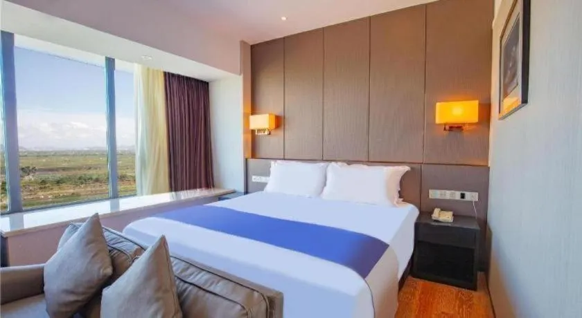 Bed in FOGER YACHT HOTEL