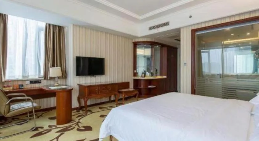 Bed in Vienna International Shanghai Nanxiang