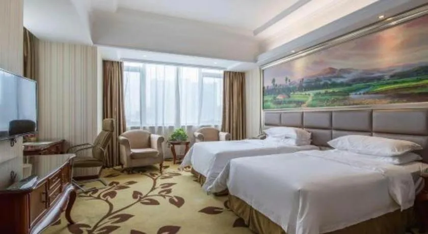 Bed in Vienna International Shanghai Nanxiang