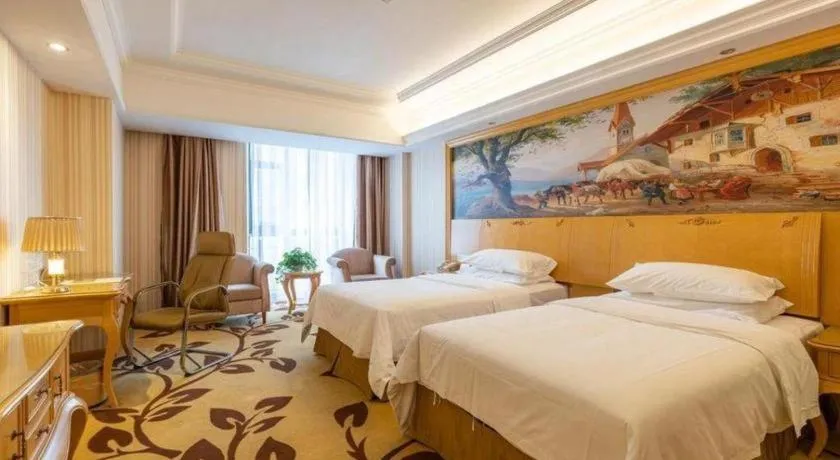 Bed in Vienna International Shanghai Nanxiang