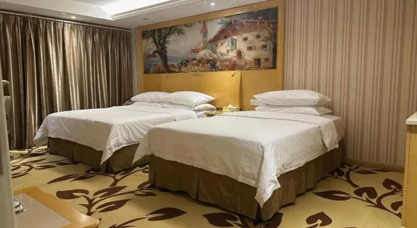 Bed in Vienna International Shanghai Nanxiang