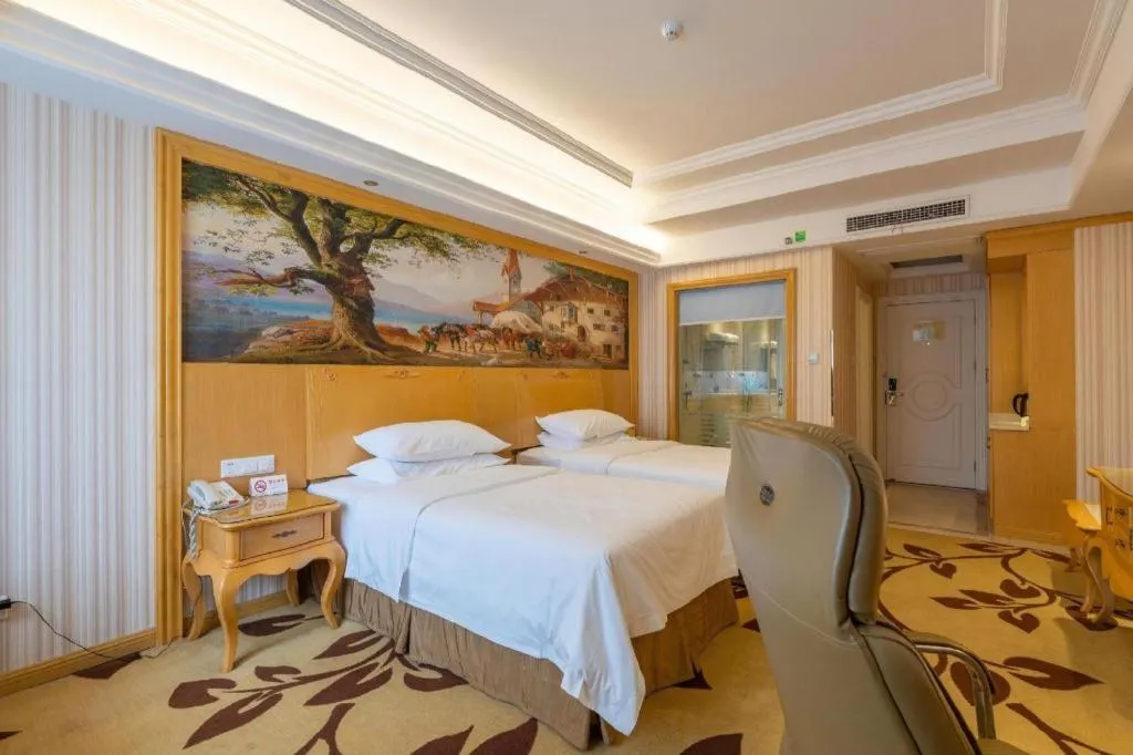 Bed in Vienna International Shanghai Nanxiang