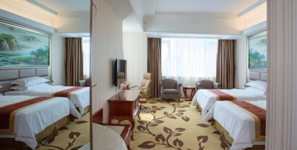 Bed in Vienna International Shanghai Nanxiang