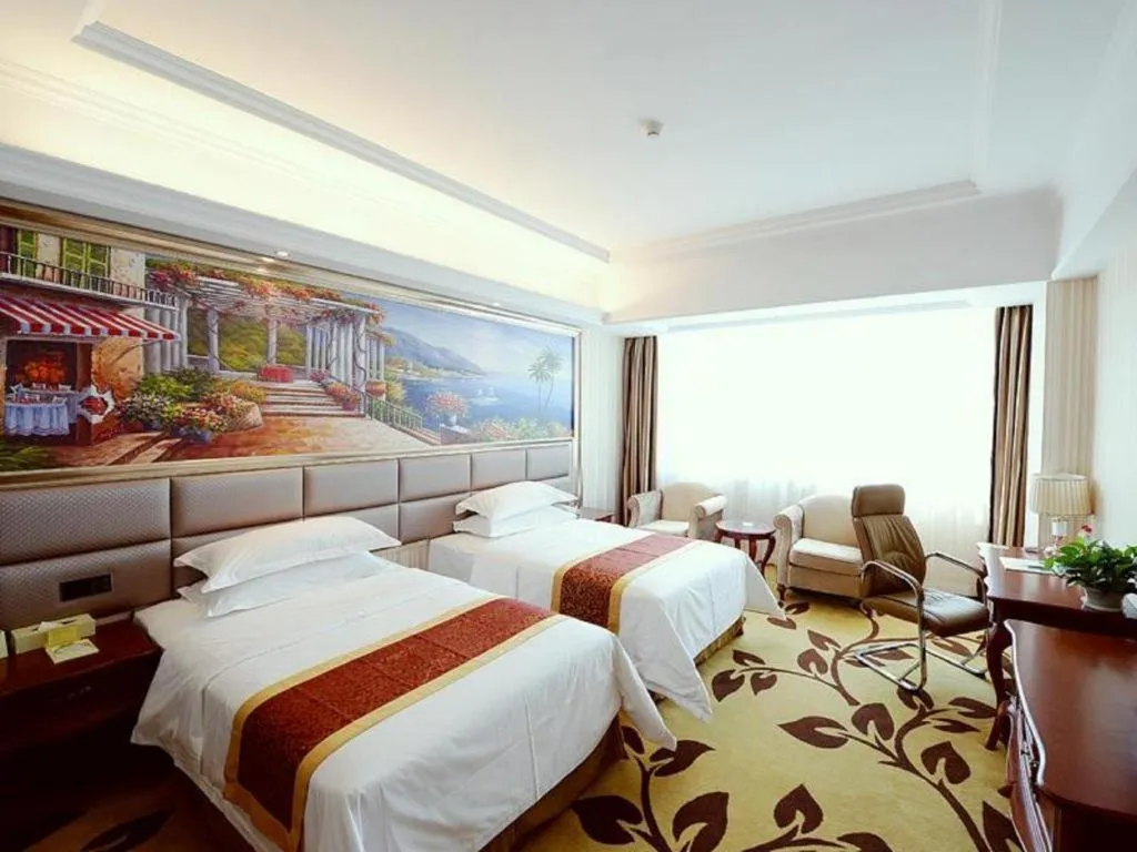 Bed in Vienna International Shanghai Nanxiang