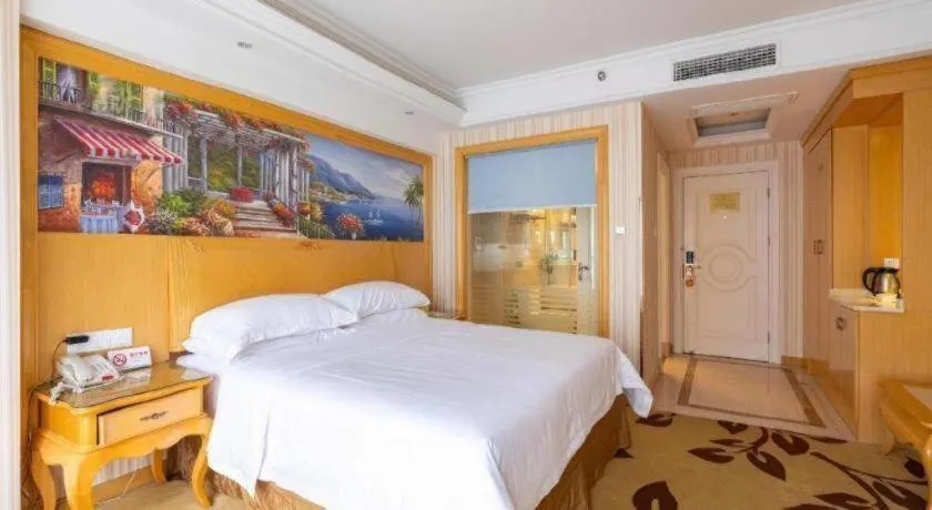 Bed in Vienna International Shanghai Nanxiang