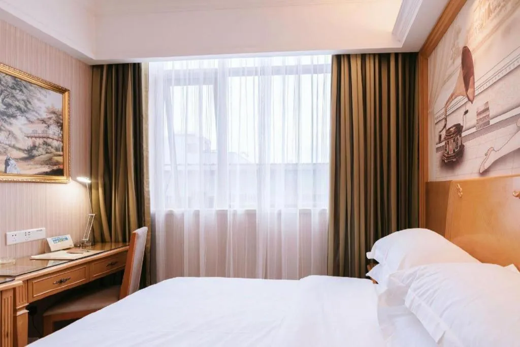 Bed in Vienna 3 Best Hotel Guangzhou Chebei Station