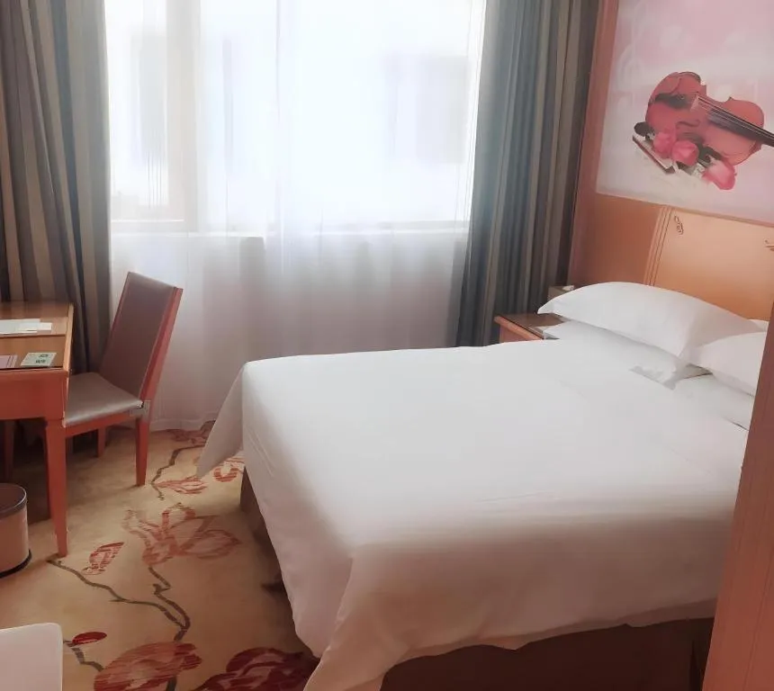 Bed in Vienna 3 Best Hotel Guangzhou Chebei Station