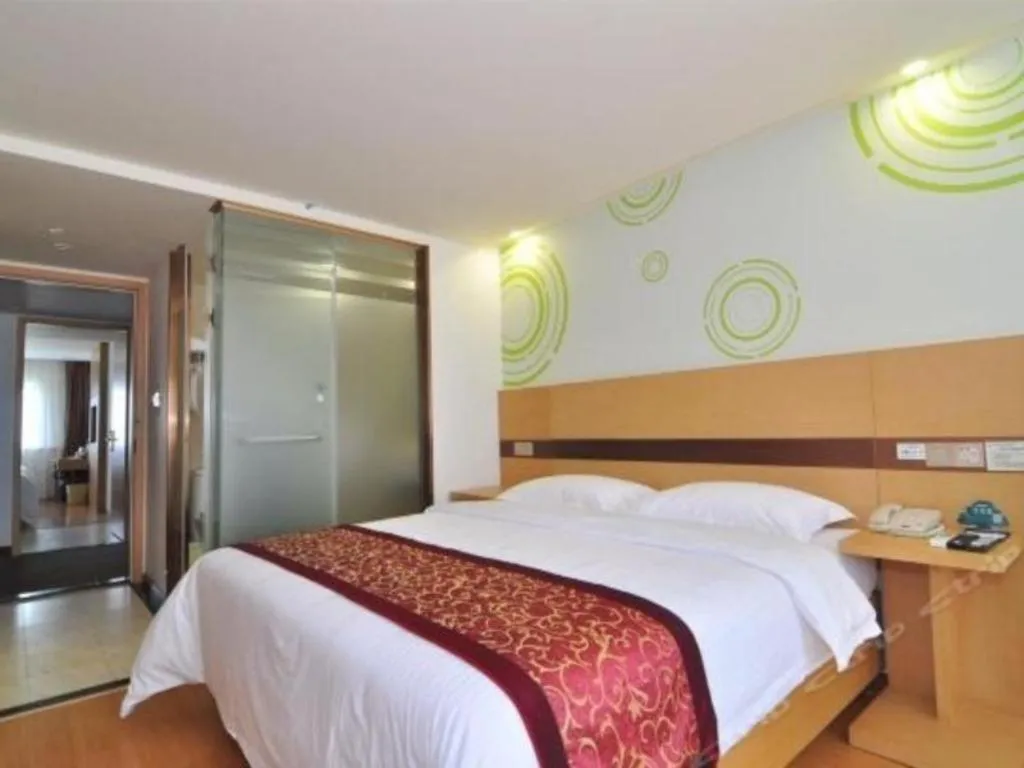 GreenTree Inn Zhejiang Ningbo South Railway Station Express Hotel