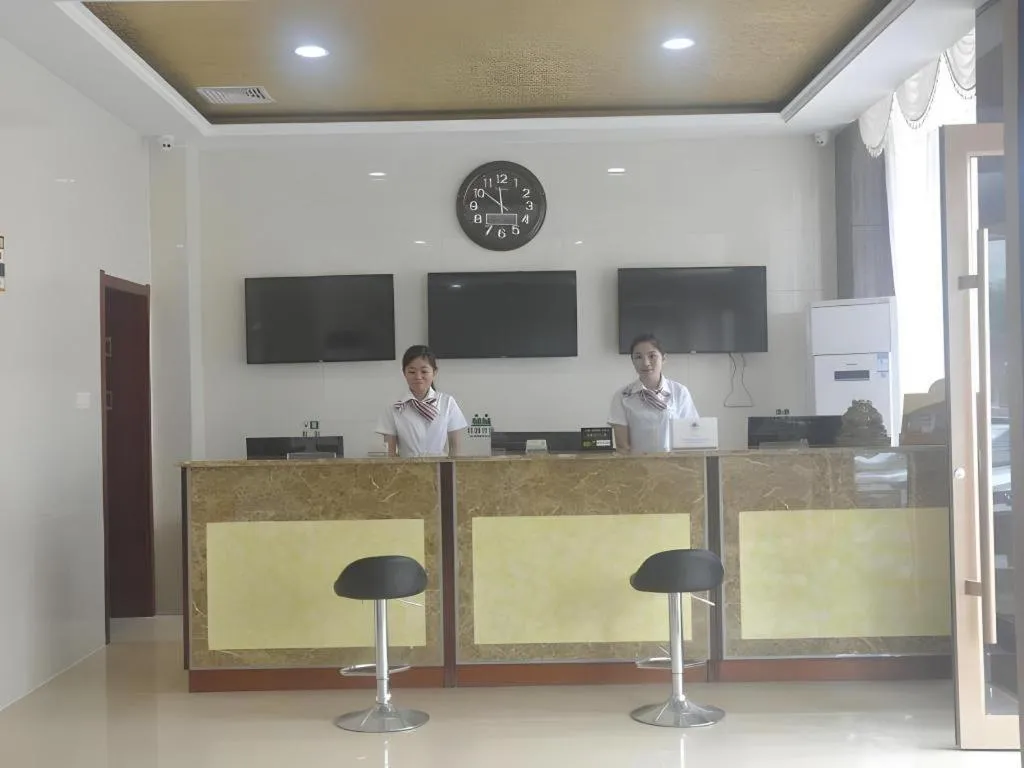 GreenTree Inn Linyi Feixian Jianshe Road Express Hotel