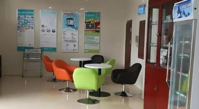 GreenTree Inn Linyi Feixian Jianshe Road Express Hotel