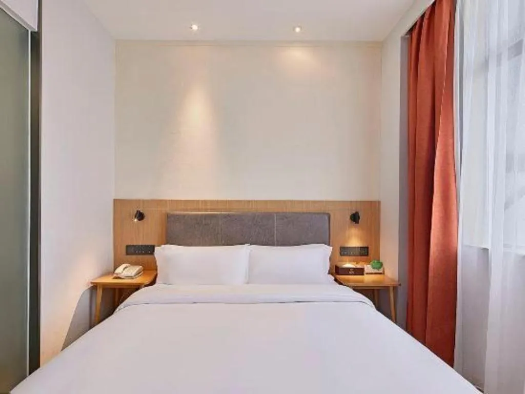 Bed in Insail Hotels Guangzhou Huangpu Dashadi Metro Station