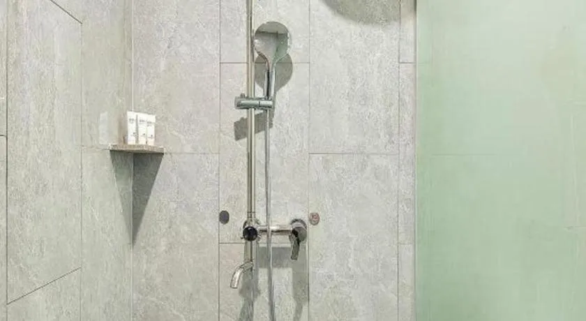 Insail Hotels Guangzhou Huangpu Dashadi Metro Station