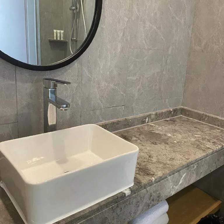 Insail Hotels Guangzhou Huangpu Dashadi Metro Station