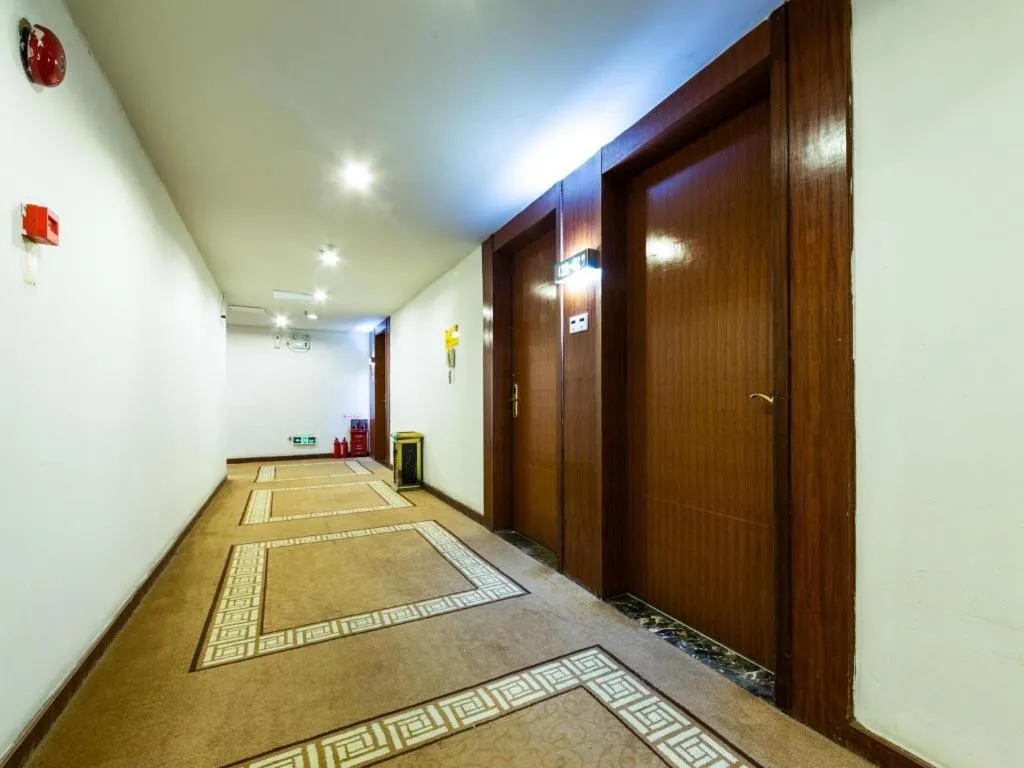 Insail Hotels Guangzhou Huangpu Dashadi Metro Station