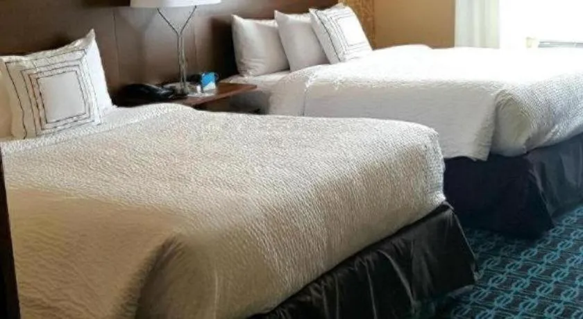 Bed in Fairfield by Marriott Inn & Suites Chillicothe