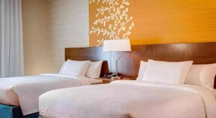 Bed in Fairfield by Marriott Inn & Suites Chillicothe