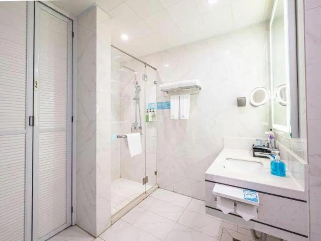 Qingdao Galaxy Holiday Hotel