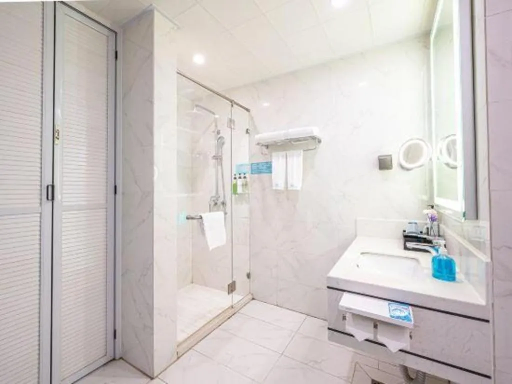 Qingdao Galaxy Holiday Hotel