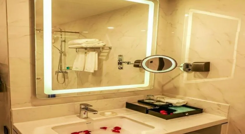 Qingdao Galaxy Holiday Hotel