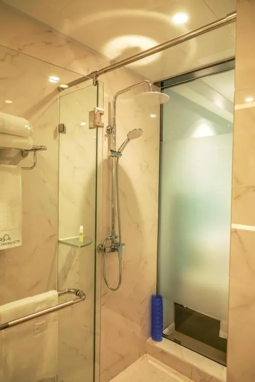 Qingdao Galaxy Holiday Hotel