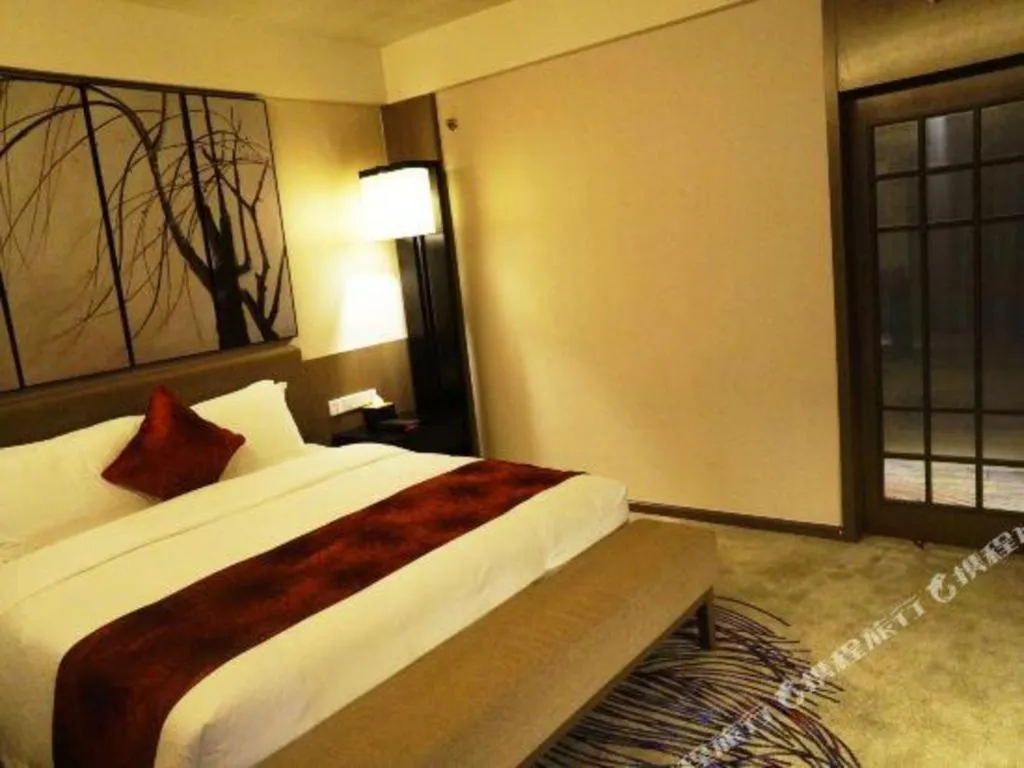 Bed in Chambery Hotel