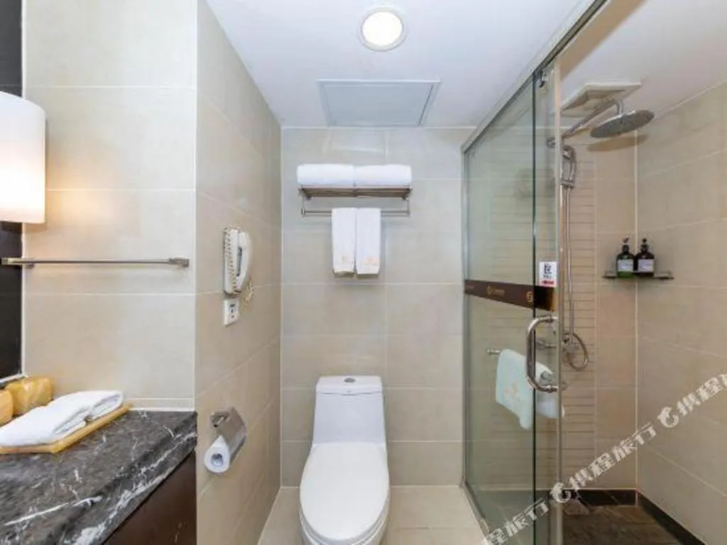 Tianjin Juchuan Lily Hotel