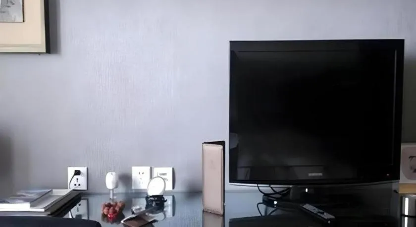 Tianjin Juchuan Lily Hotel