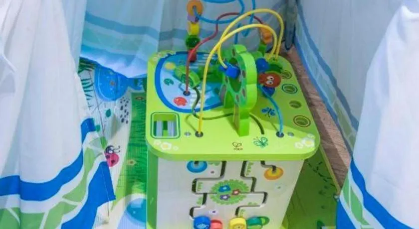 Tianjin Juchuan Lily Hotel