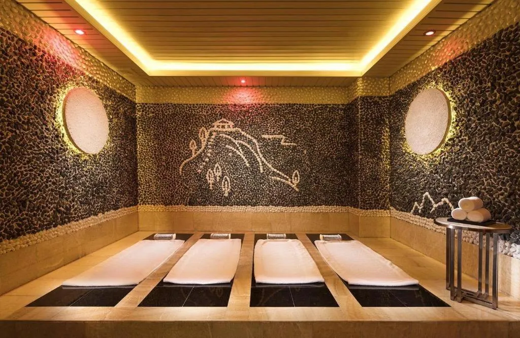 Bed in Grand Bay Hotel Beijing