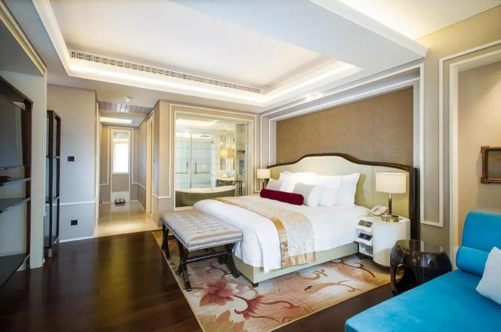 Bed in Grand Bay Hotel Beijing