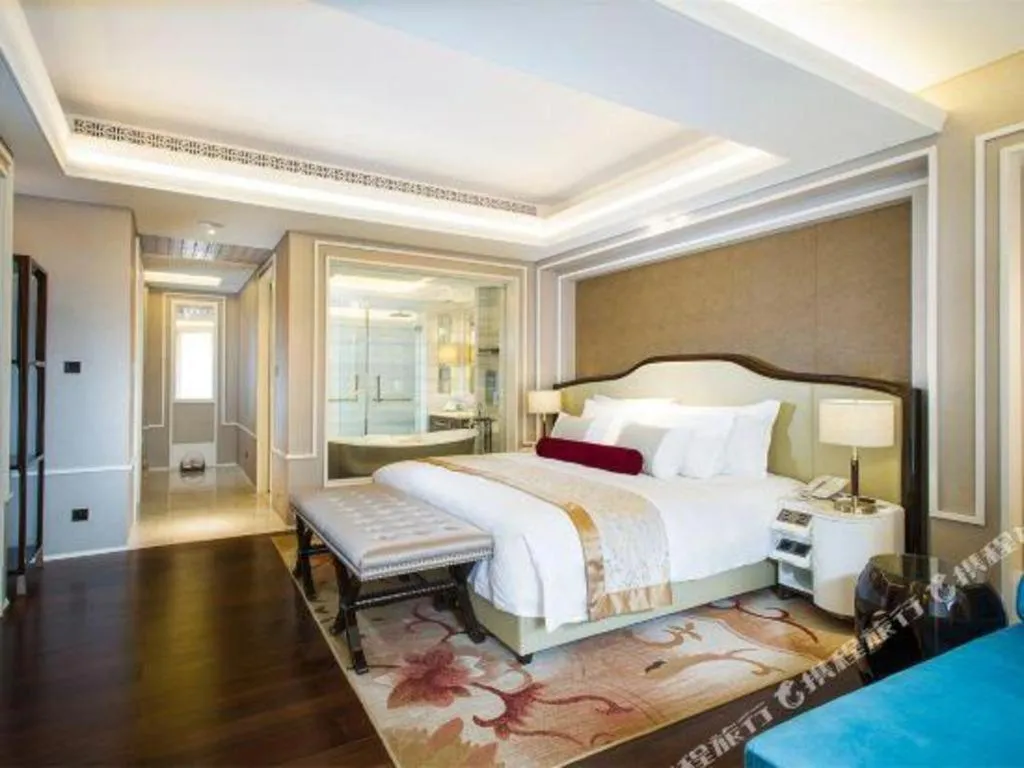 Bed in Grand Bay Hotel Beijing