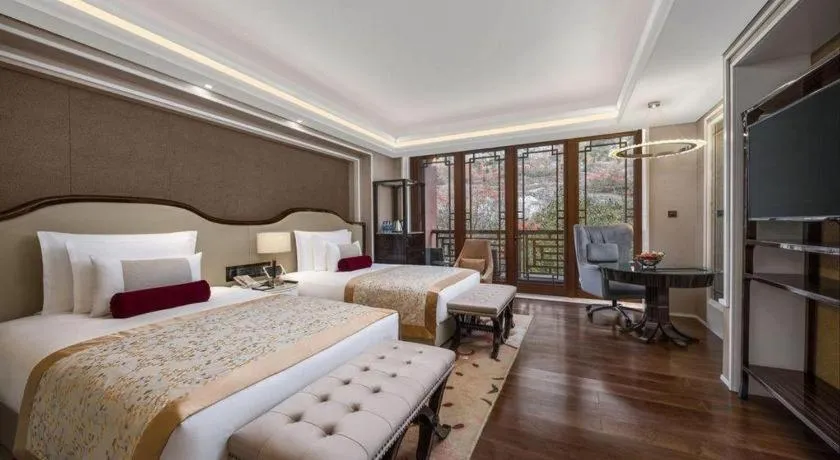 Bed in Grand Bay Hotel Beijing