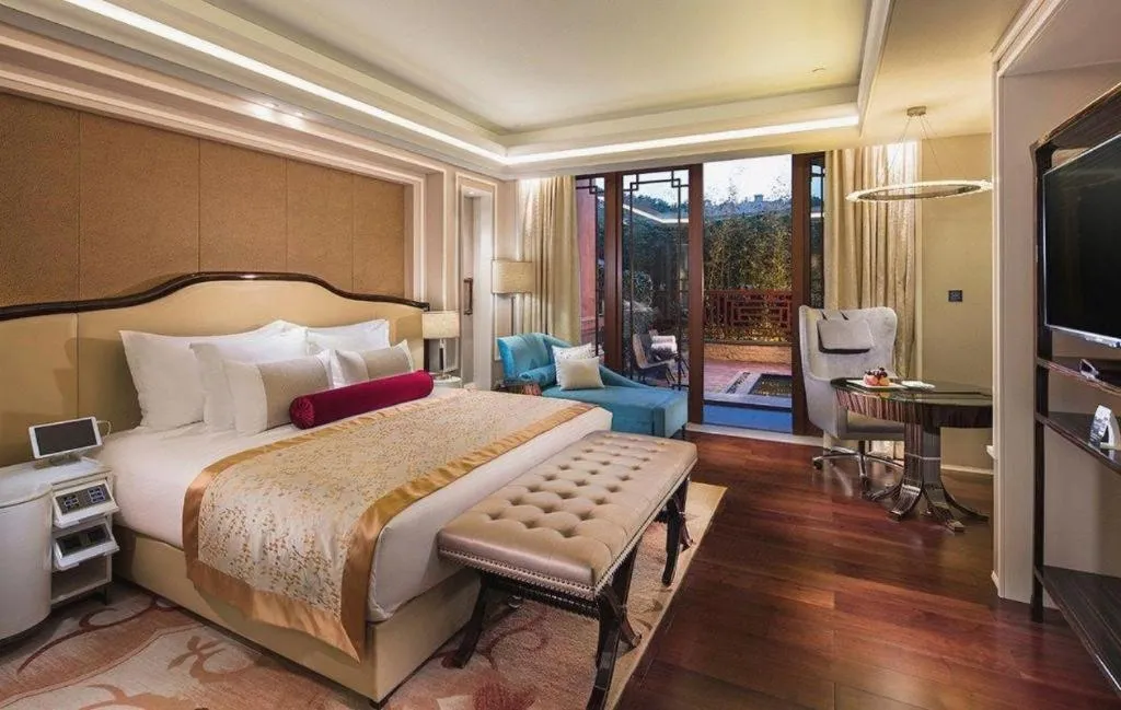 Bed in Grand Bay Hotel Beijing