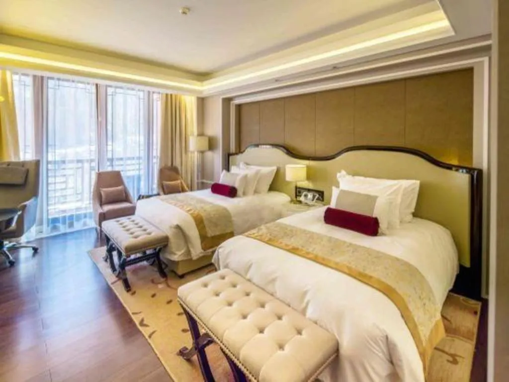 Bed in Grand Bay Hotel Beijing