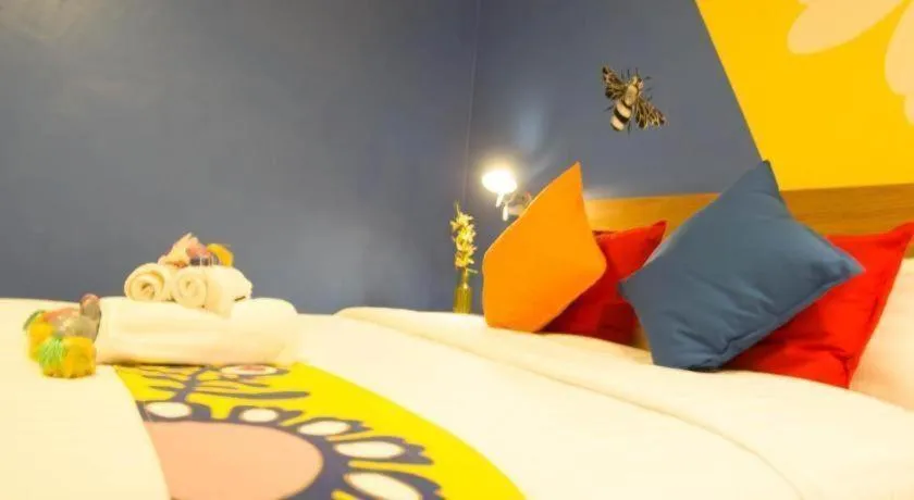 Bed in Non Nid Non Noi Design Residence