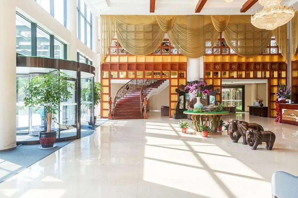 Suzhou Phoenix Hotspring Resort