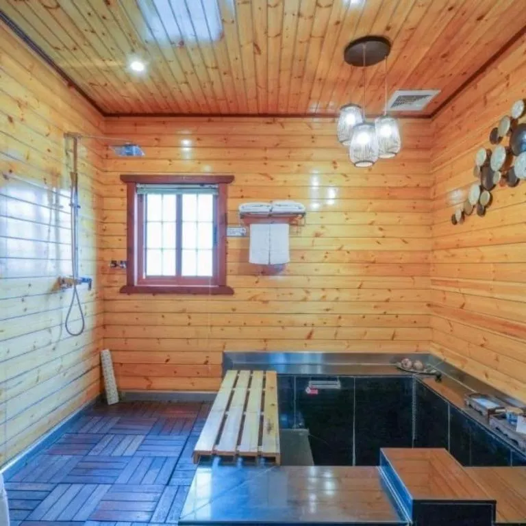 Suzhou Phoenix Hotspring Resort