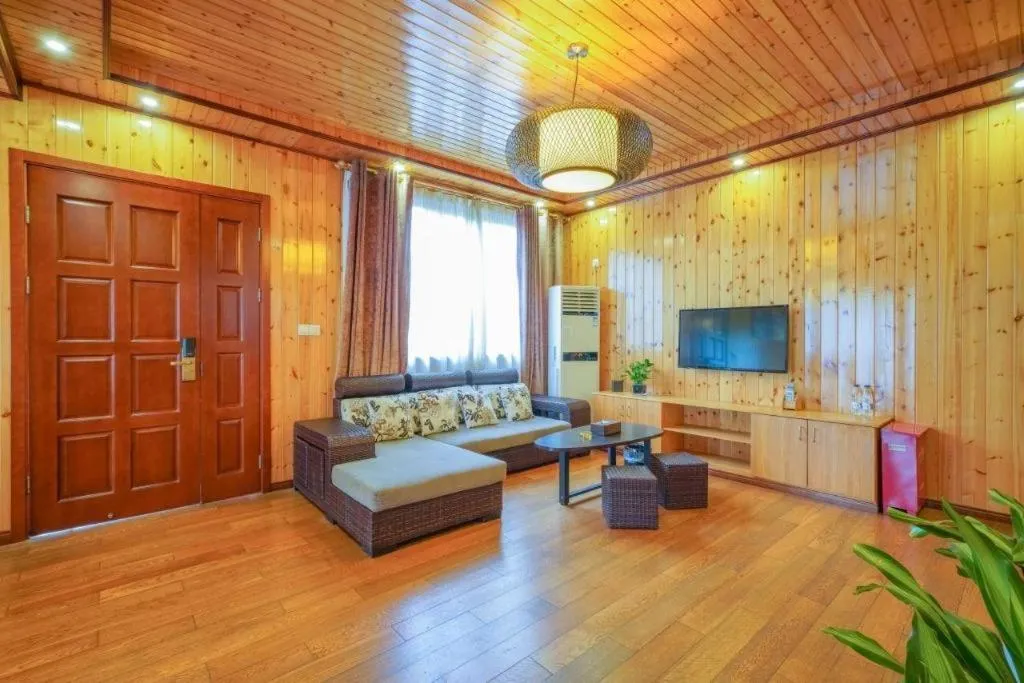 Suzhou Phoenix Hotspring Resort