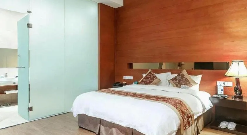 Bed in Suzhou Phoenix Hotspring Resort