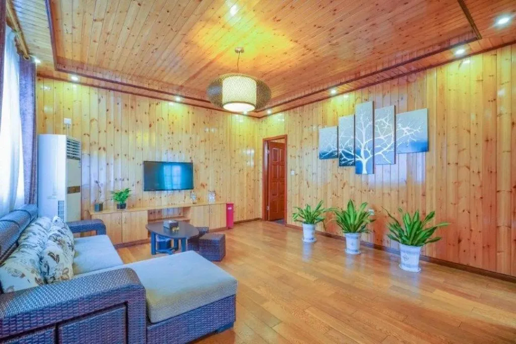 Suzhou Phoenix Hotspring Resort