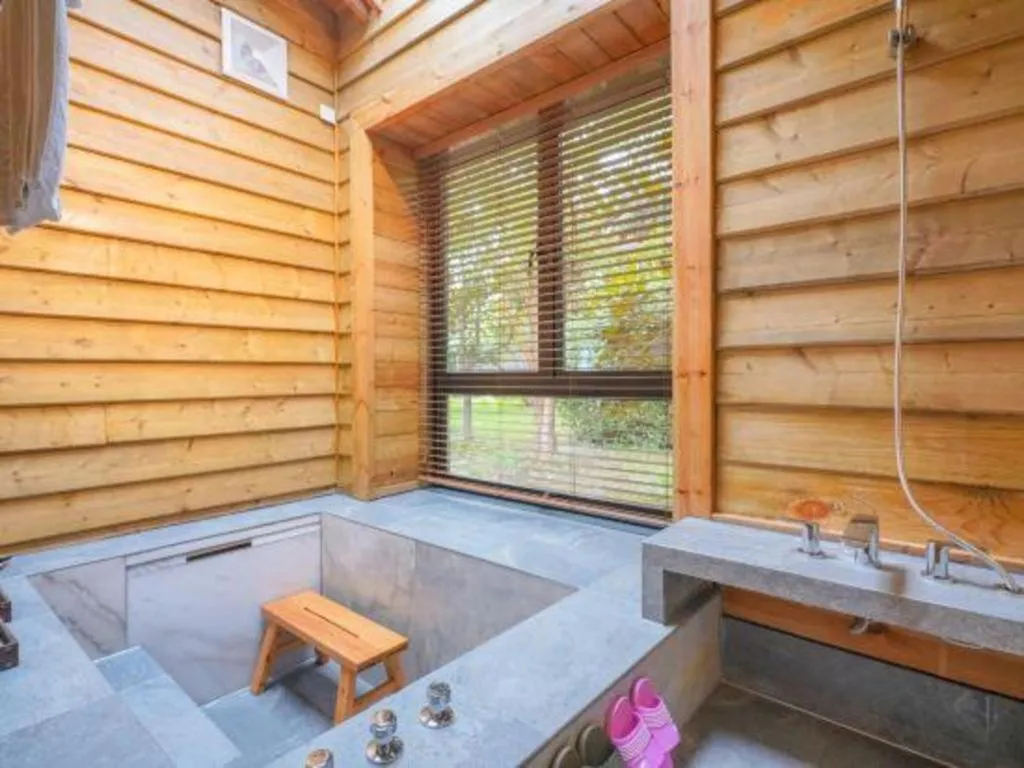 Suzhou Phoenix Hotspring Resort