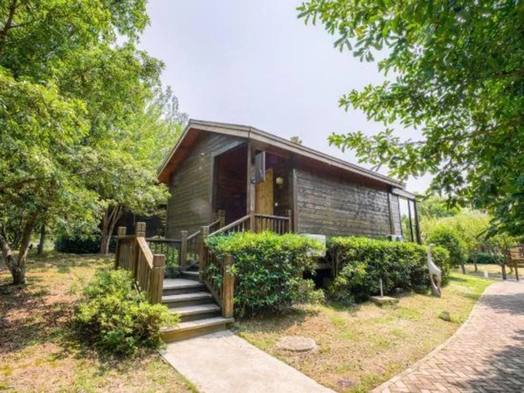 Suzhou Phoenix Hotspring Resort