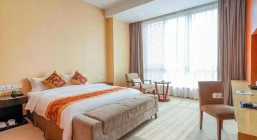 Bed in Suzhou Phoenix Hotspring Resort